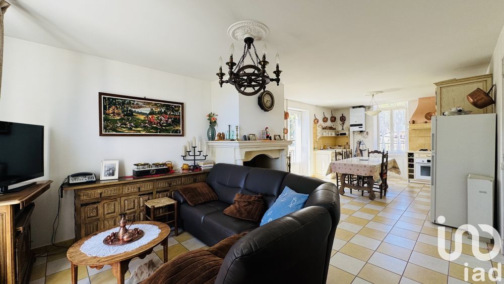 � vendre  Maison Formigu�res (66210)