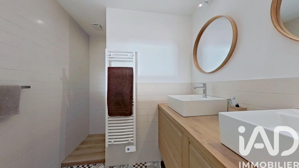 � vendre  Appartement Agay (83530)