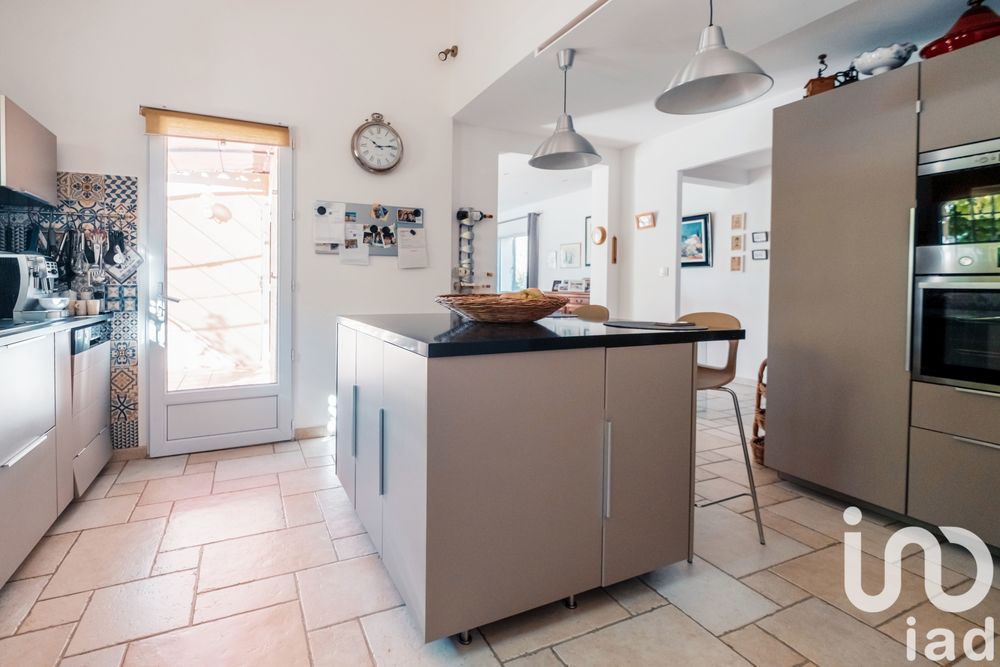 � vendre  Maison �venos (83330)