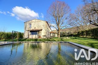  Maison � vendre 11 pi�ces 382 m�