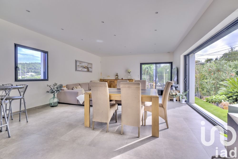 � vendre  Maison Vallauris (06220)