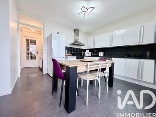  Maison � vendre 10 pi�ces 220 m�