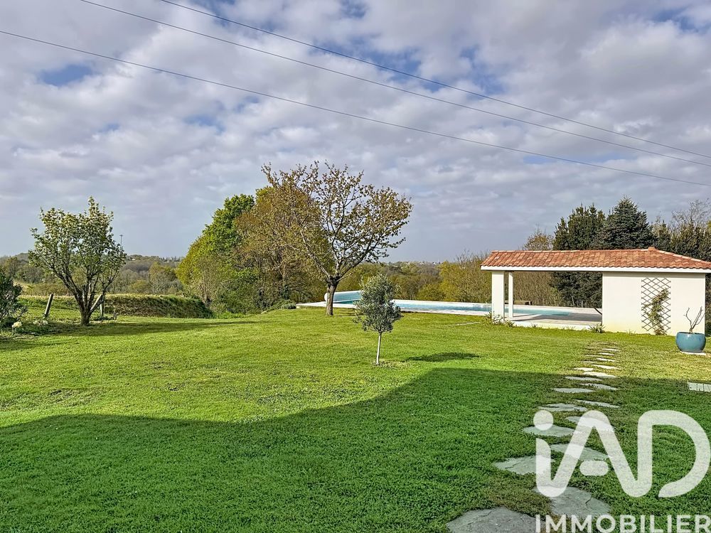 � vendre  Maison Lahosse (40250)