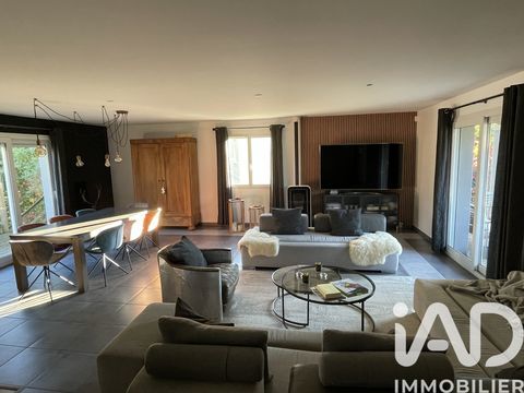   Vente Maison traditionnelle 7 pi�ces Maison - 7 pi�ce(s) - 200 m�