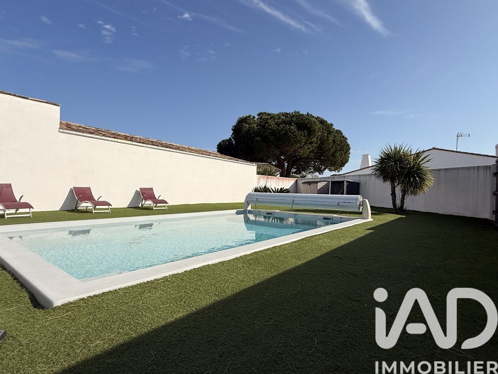 � vendre  Maison Le Bois-Plage-en-R� (17580)