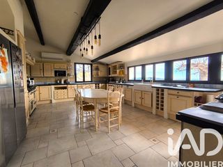  Maison � vendre 6 pi�ces 232 m�