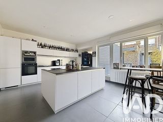  Immeuble � vendre 375 m�