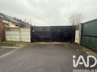  Immeuble � vendre 141 m�