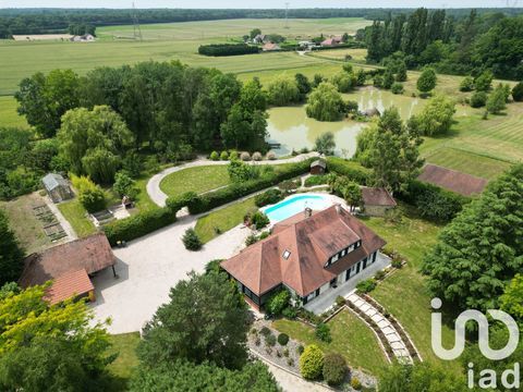   Vente Domaine 8 pi�ces Maison - 8 pi�ce(s) - 216 m�