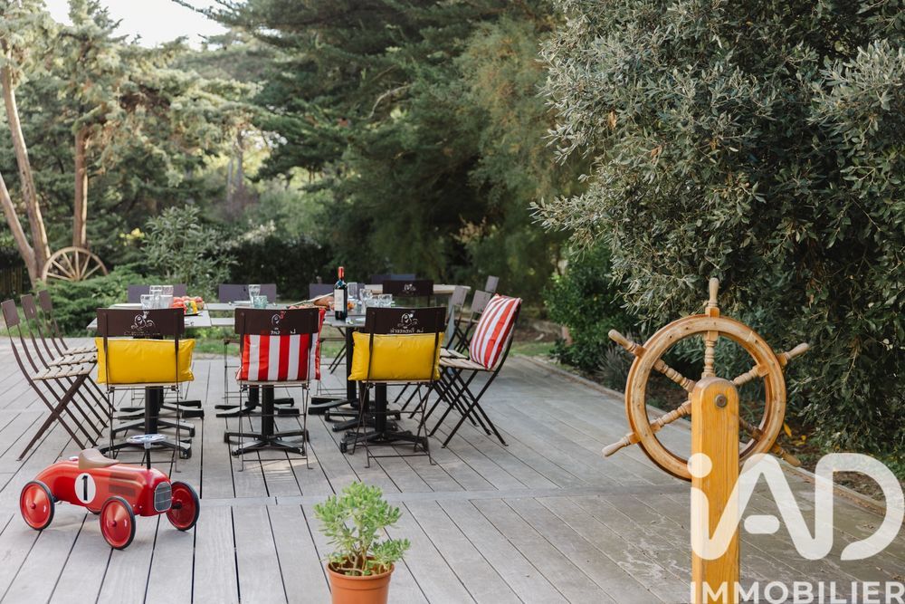 � vendre  Maison �le-d'Aix (17123)