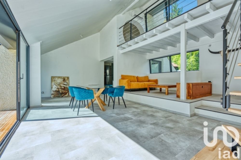 � vendre  Villa Carignan-de-Bordeaux (33360)