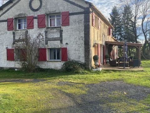   Vente Maison de campagne 9 pi�ces Maison - 9 pi�ce(s) - 269 m�