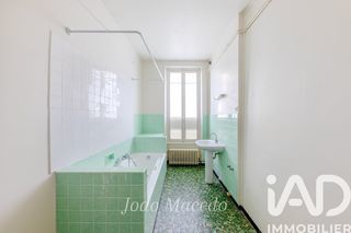  Immeuble � vendre 146 m�