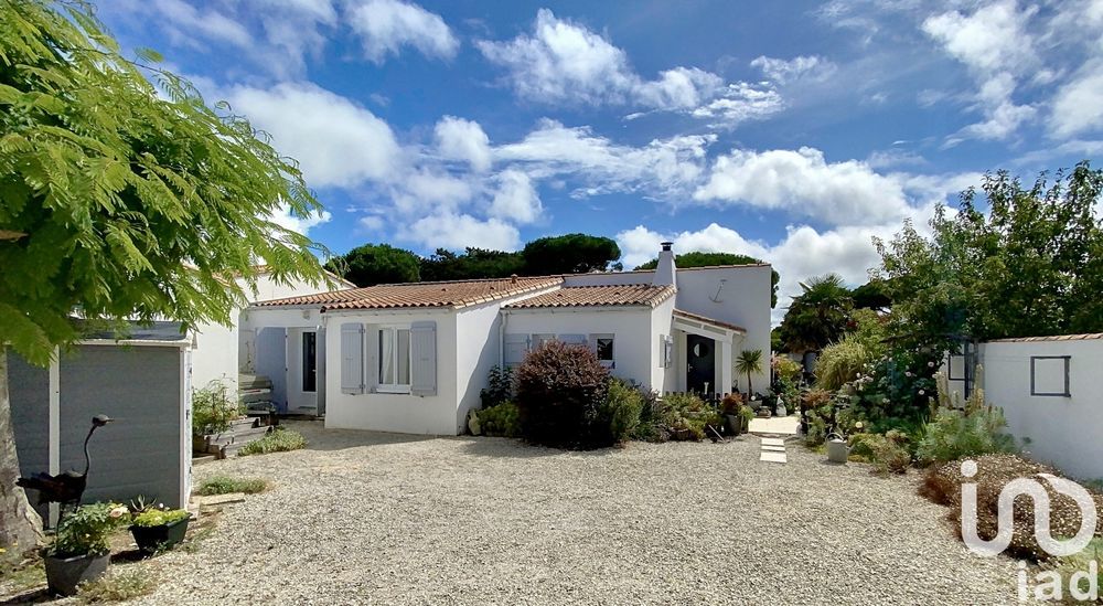 � vendre  Maison Le Bois-Plage-en-R� (17580)