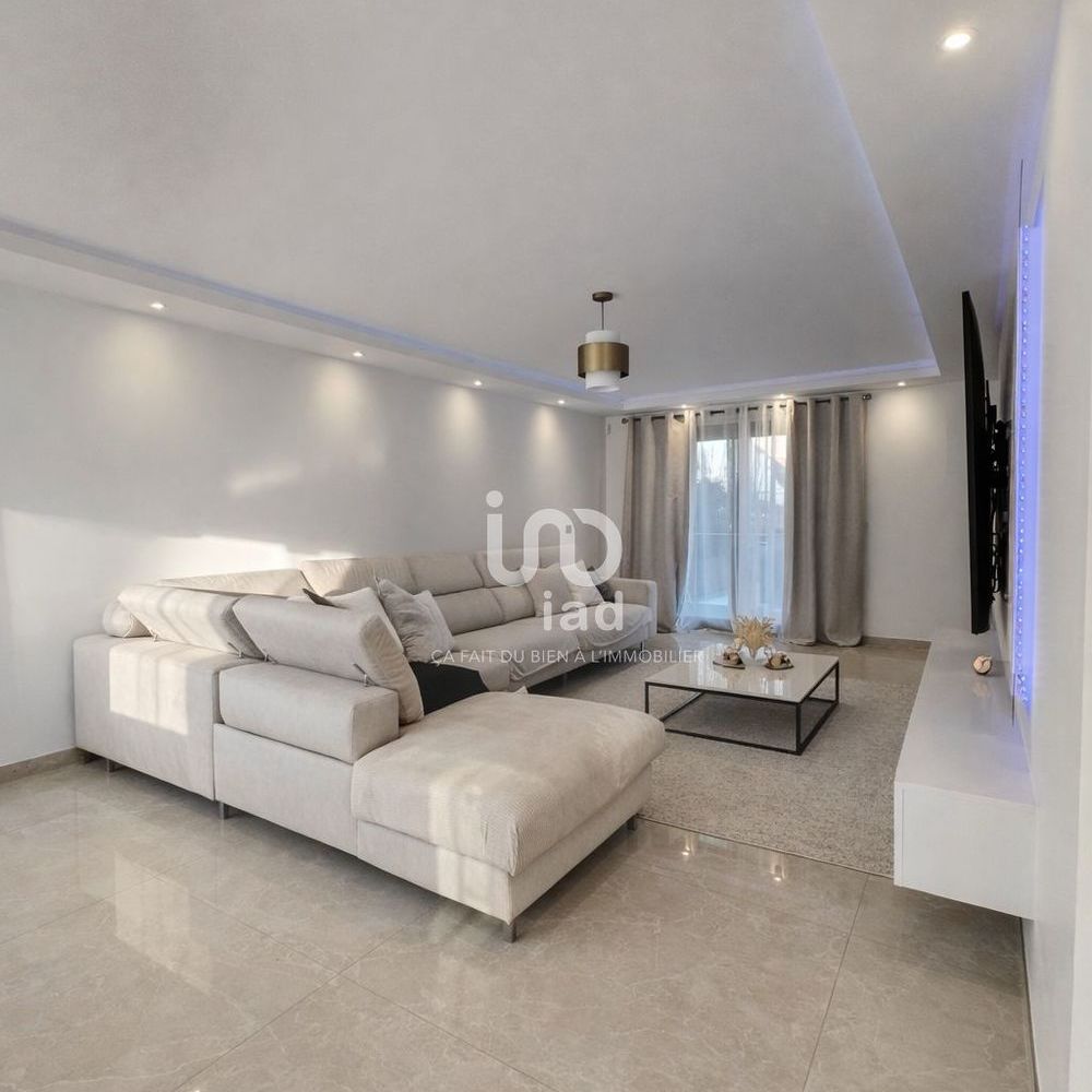 � vendre  Villa Villeparisis (77270)