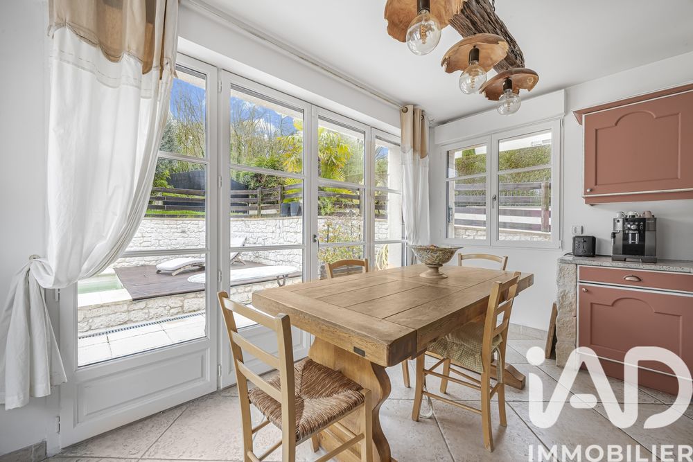 � vendre  Villa Orgeval (78630)