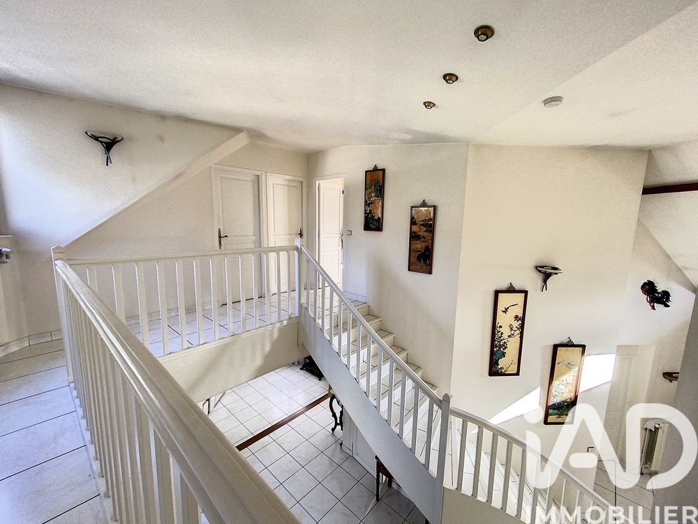 � vendre  Villa Saint-Denis (93200)