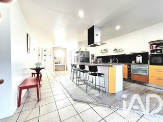  Appartement � vendre 4 pi�ces 170 m�