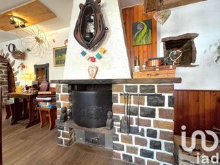  Immeuble � vendre 275 m�