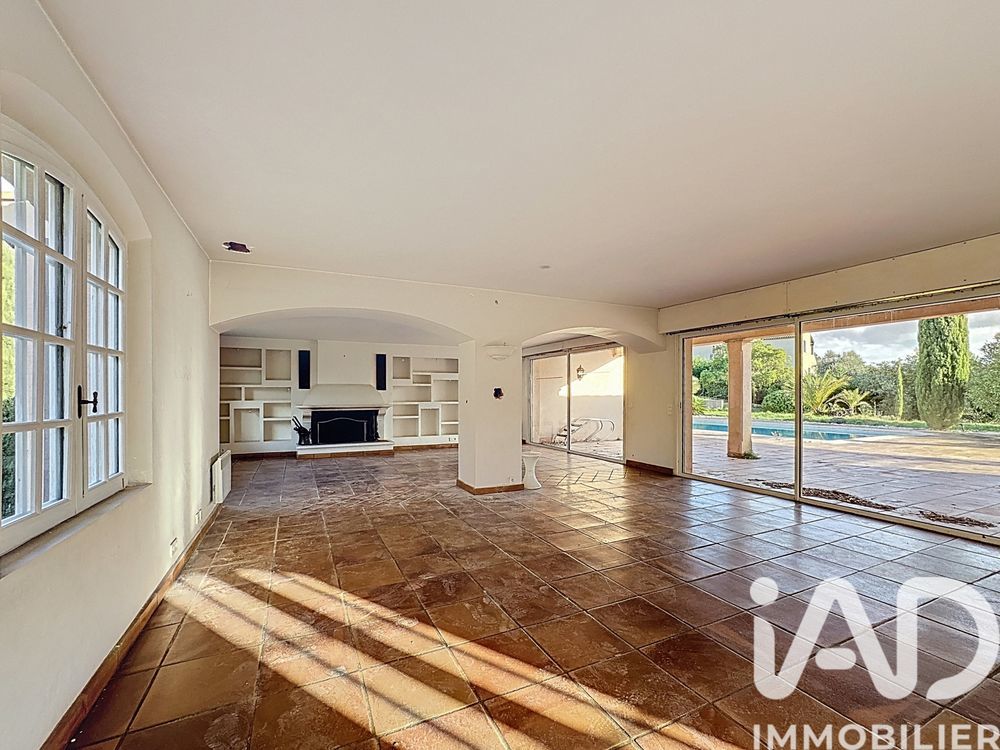 � vendre  Maison Sainte-Maxime (83120)