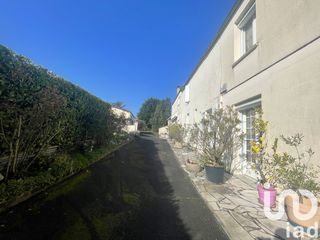  Maison � vendre 12 pi�ces 303 m�