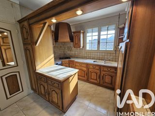  Maison � vendre 9 pi�ces 213 m�