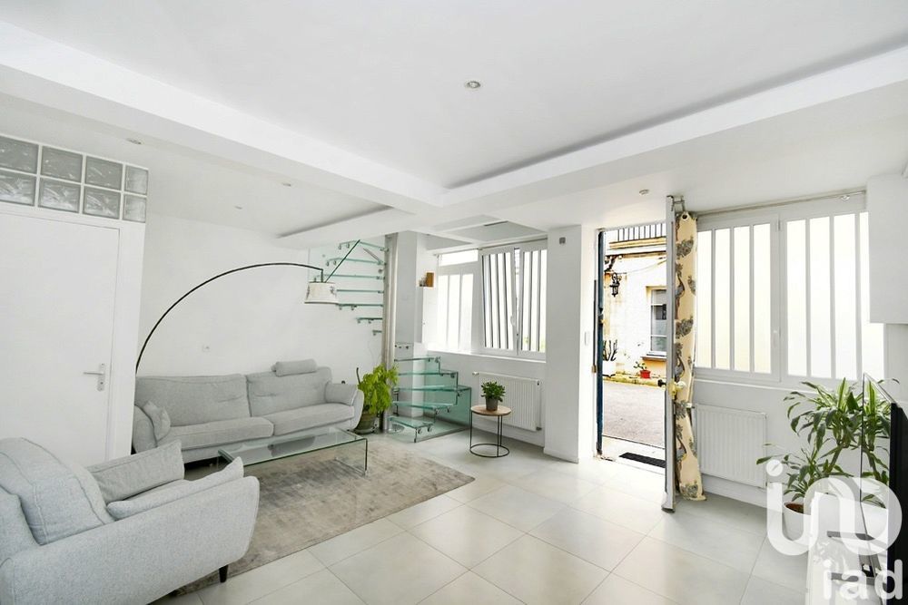 � vendre  Appartement Paris 3