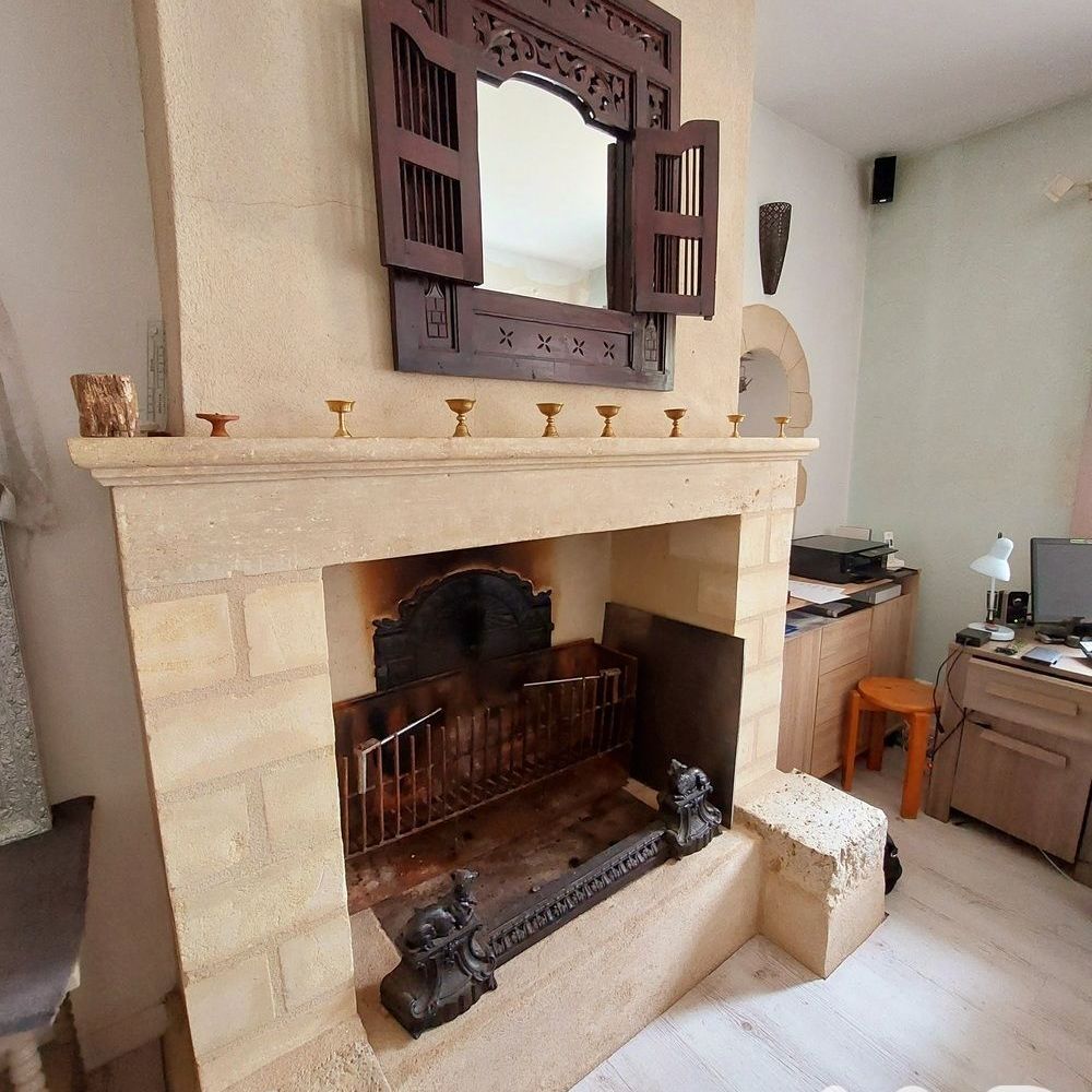 � vendre  Maison Bonneville-et-Saint-Avit-de-Fumadi�res (24230)