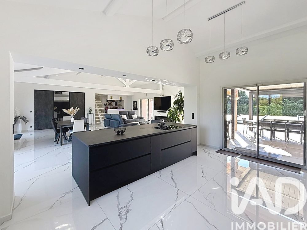 � vendre  Maison Balbigny (42510)