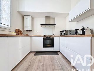  Immeuble � vendre 123 m�