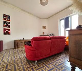  Immeuble � vendre 270 m�