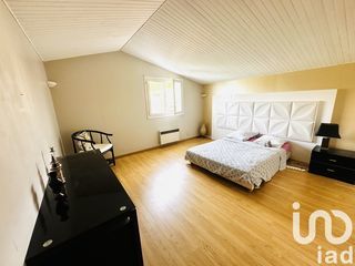  Maison � vendre 8 pi�ces 220 m�