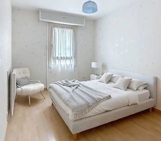  Appartement � vendre 5 pi�ces 85 m�