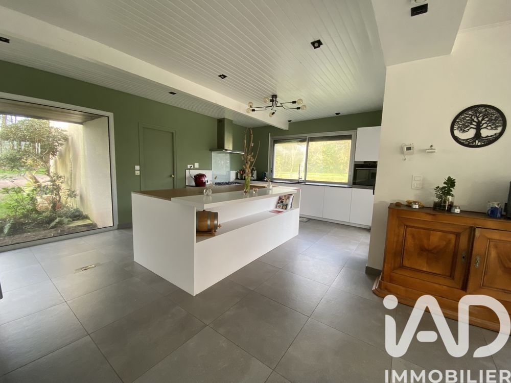 � vendre  Villa Saint-M�en-le-Grand (35290)