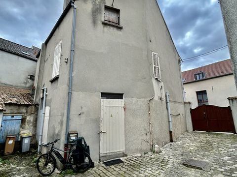   Vente Maison/villa 7 pi�ces Maison - 7 pi�ce(s) - 130 m�