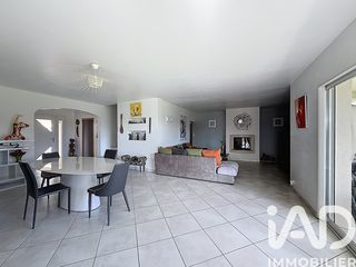  Maison � vendre 8 pi�ces 253 m�