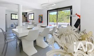  Maison � vendre 5 pi�ces 196 m�