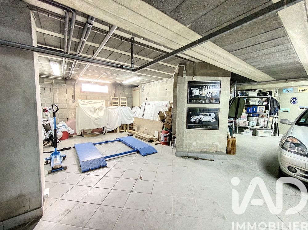 � vendre  Villa Saint-Denis (93200)