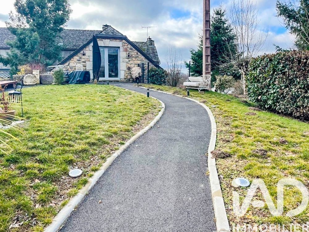 � vendre  Maison Soulages-Bonneval (12210)