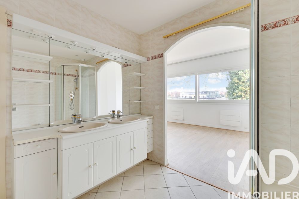 � vendre  Appartement Enghien-les-Bains (95880)