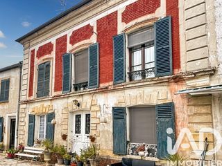  Immeuble � vendre 273 m�