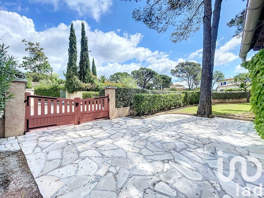 � vendre  Maison Saint-Rapha�l (83700)