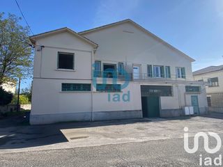  Maison � vendre 8 pi�ces 220 m�