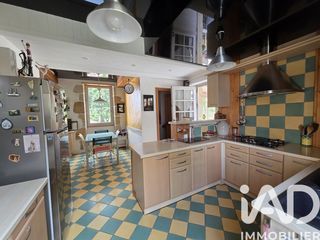  Maison � vendre 9 pi�ces 221 m�