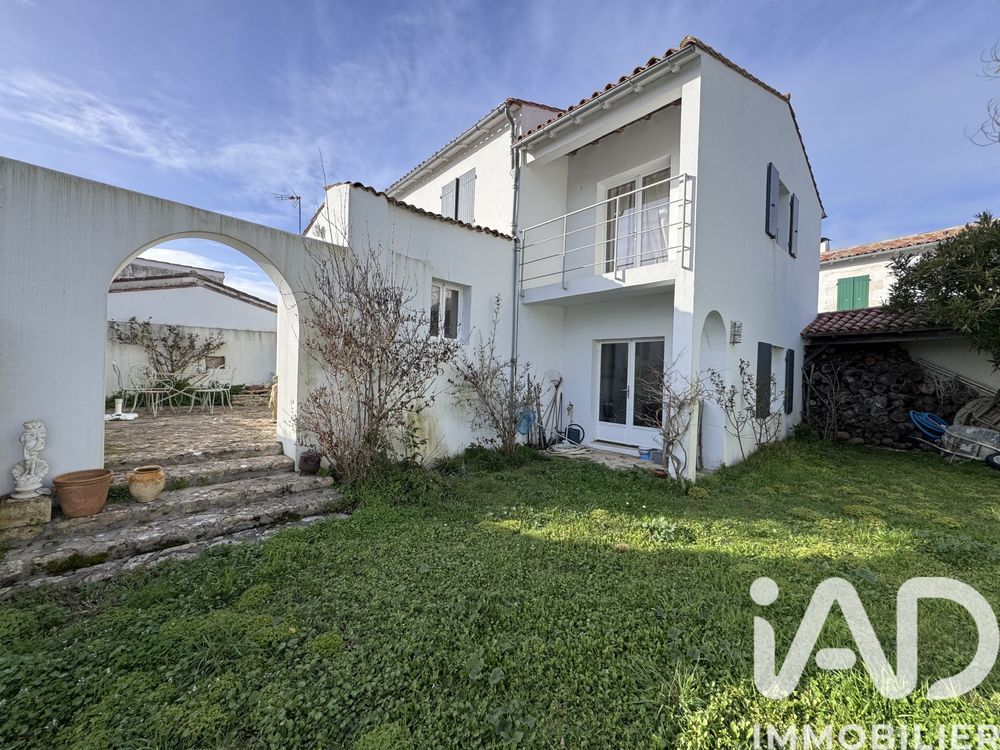 � vendre  Maison Les Portes-en-R� (17880)