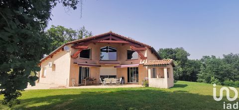   Vente Maison d'architecte 5 pi�ces Villa - 5 pi�ce(s) - 165 m�