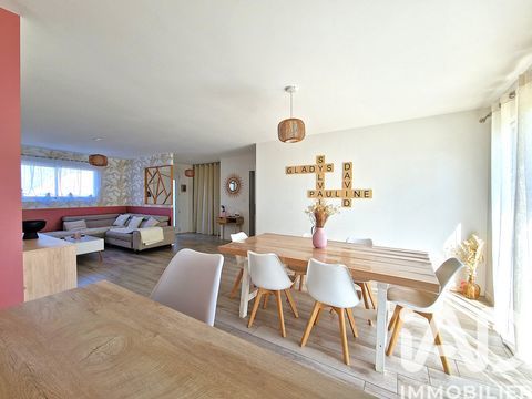   Vente Maison traditionnelle 5 pi�ces Maison - 5 pi�ce(s) - 104 m�