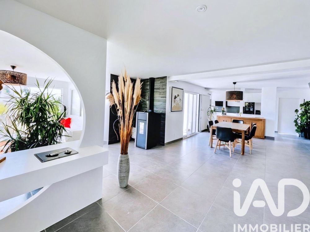 � vendre  Villa Bouleuse (51170)