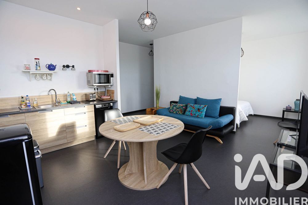 � vendre  Maison L�zignan-Corbi�res (11200)