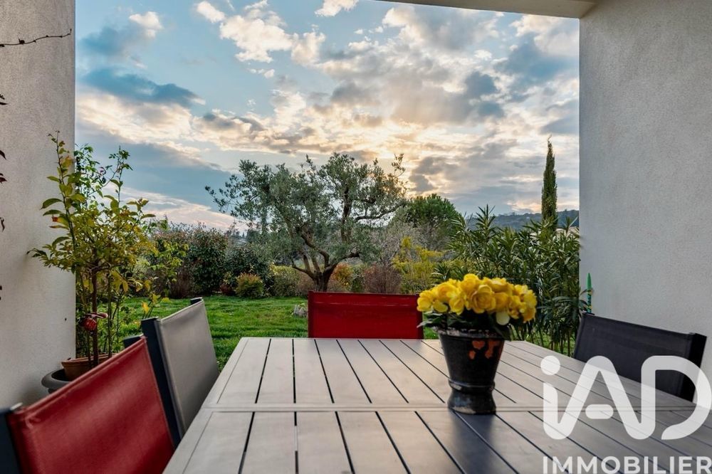 � vendre  Villa Forcalquier (04300)